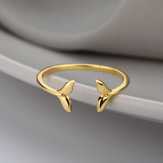 "A Touch of Luxury" - Gold and Platinum Plated Mermaid Clasp Rings