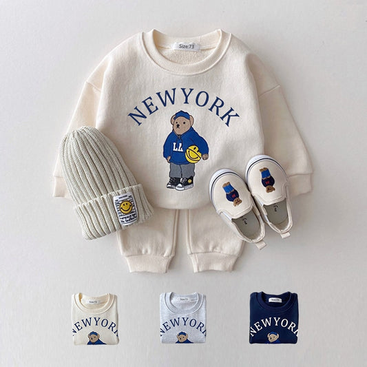 "New York Baby" - Beanie and Clothing Set