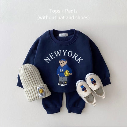 "New York Baby" - Beanie and Clothing Set