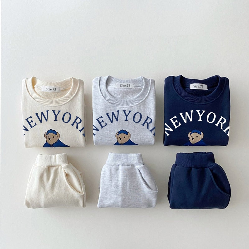 "New York Baby" - Beanie and Clothing Set